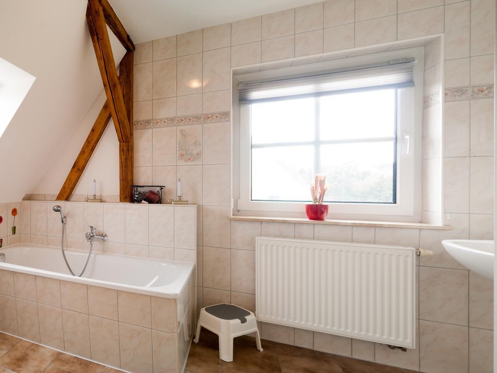 Ferienwohnung Knoth Алтенбург Екстериор снимка