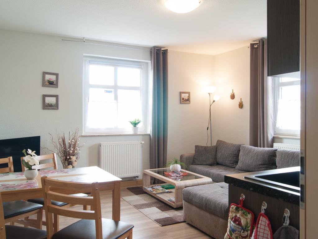Ferienwohnung Knoth Алтенбург Екстериор снимка