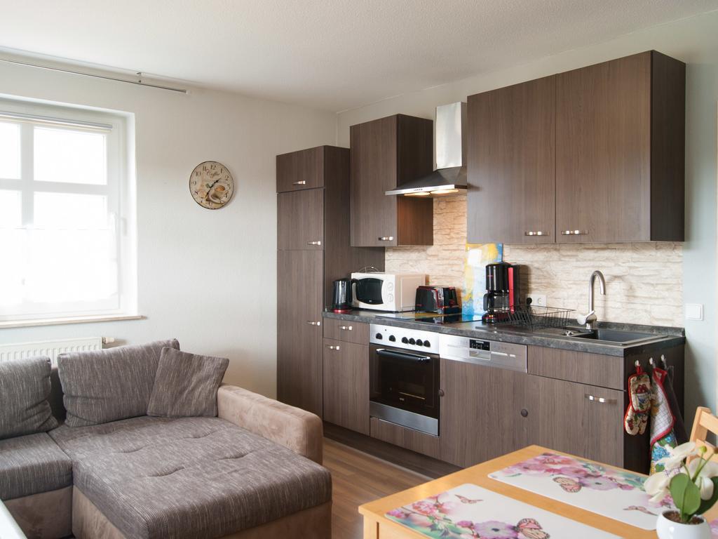 Ferienwohnung Knoth Алтенбург Екстериор снимка