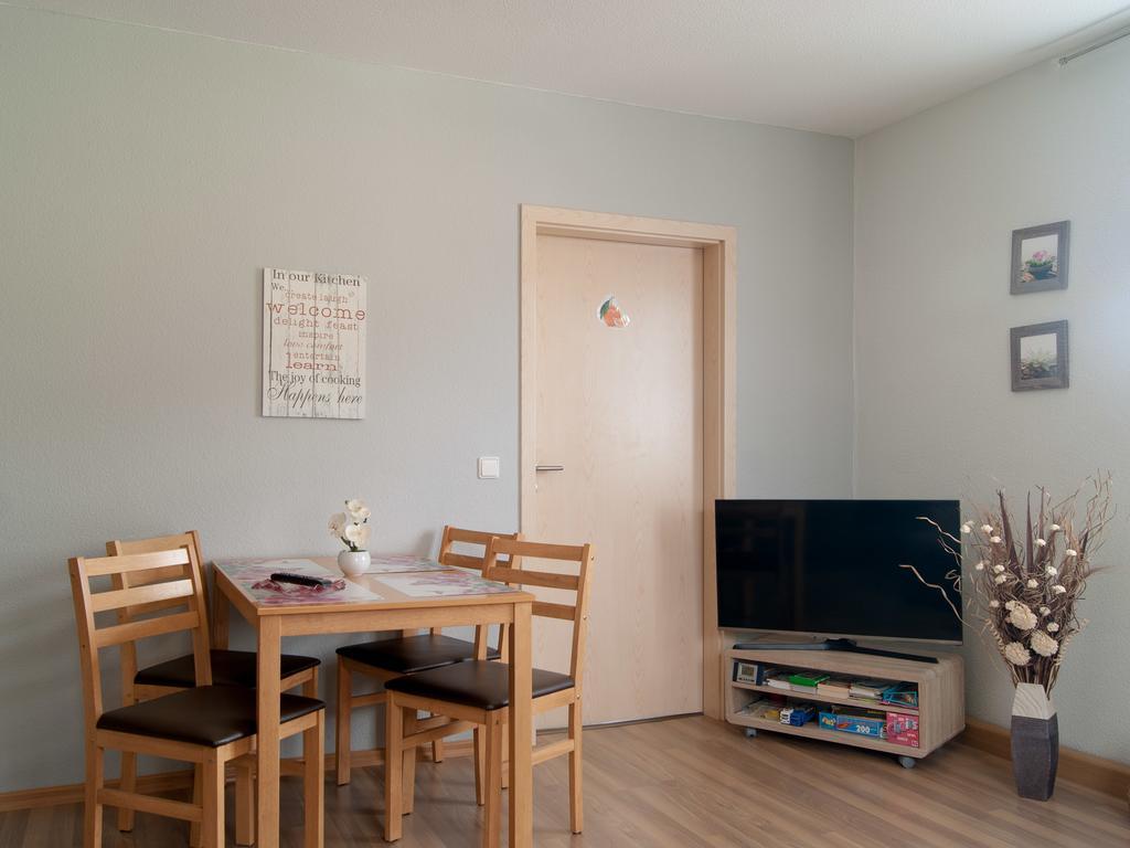 Ferienwohnung Knoth Алтенбург Екстериор снимка
