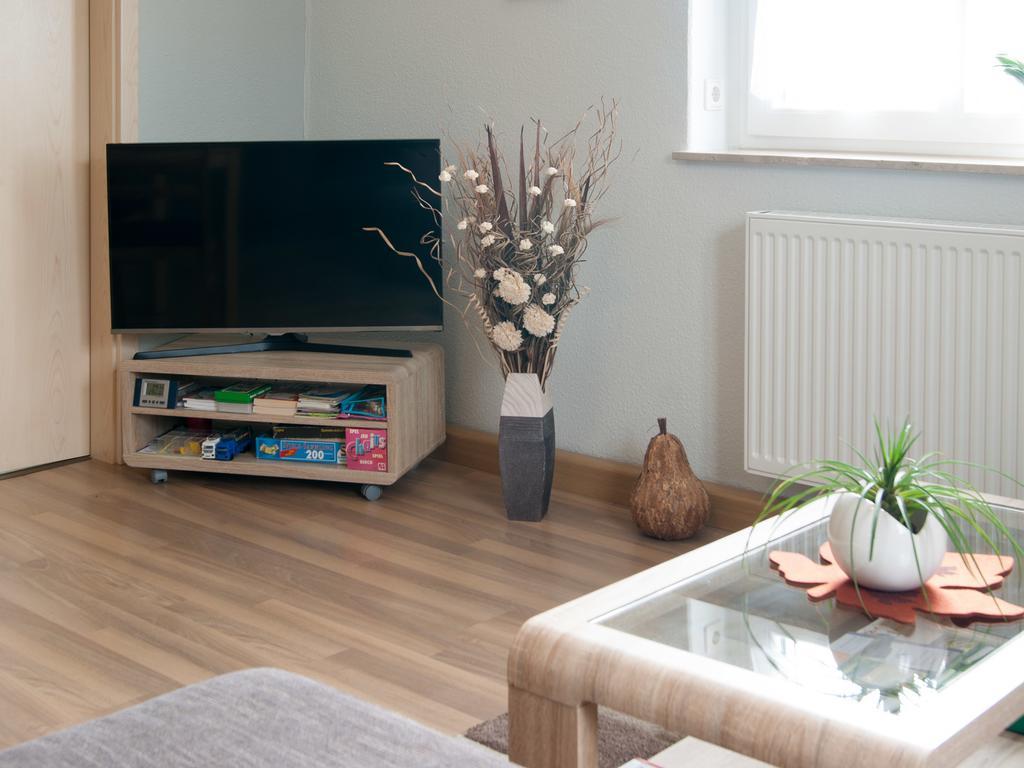 Ferienwohnung Knoth Алтенбург Екстериор снимка
